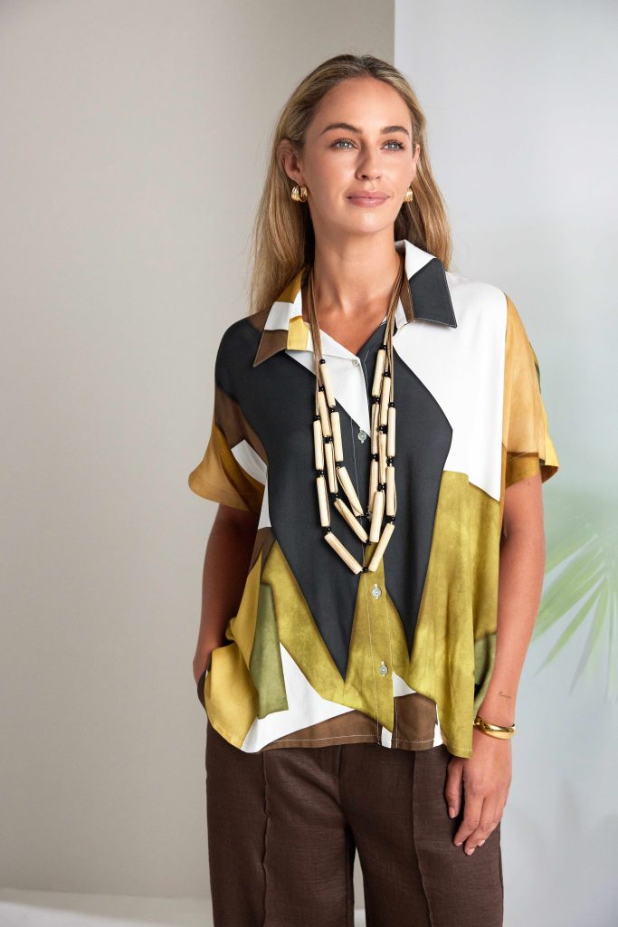 Multi Colour Graphic Print Shirt in Oasis