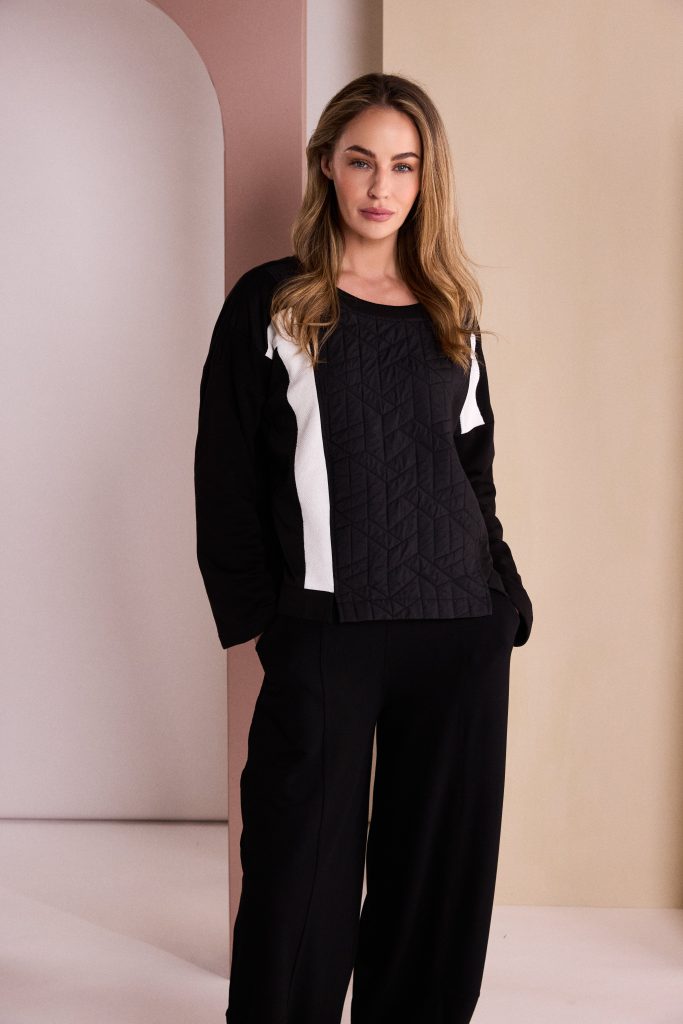 Round Neck Top With Contrast Bands in Black/Winter White