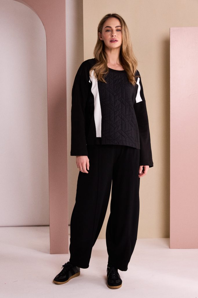 Round Neck Top With Contrast Bands in Black/Winter White