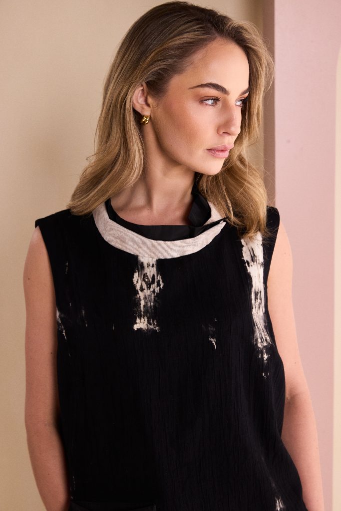 Corded Band Neckline Top With in Black/Stone