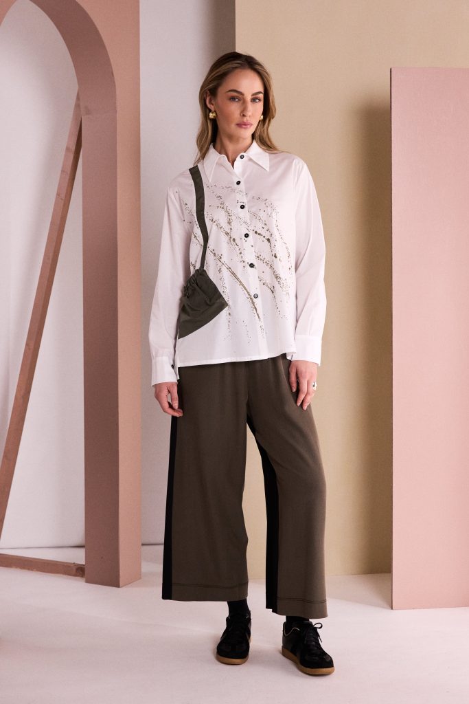 Specked Placement Print Shirt in White/Army