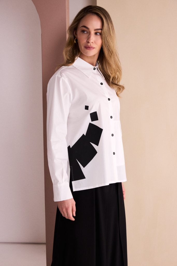 Placement Print Shirt in White/Black