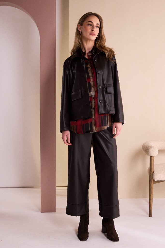 Wide Leg Faux Leatherette Trouser in Choko