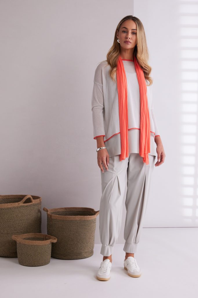 Cuff Trouser with Pleated Front in Ash