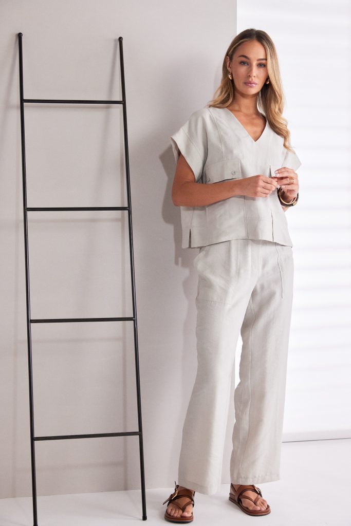 Patch Pocket V-Neck Top in Ash