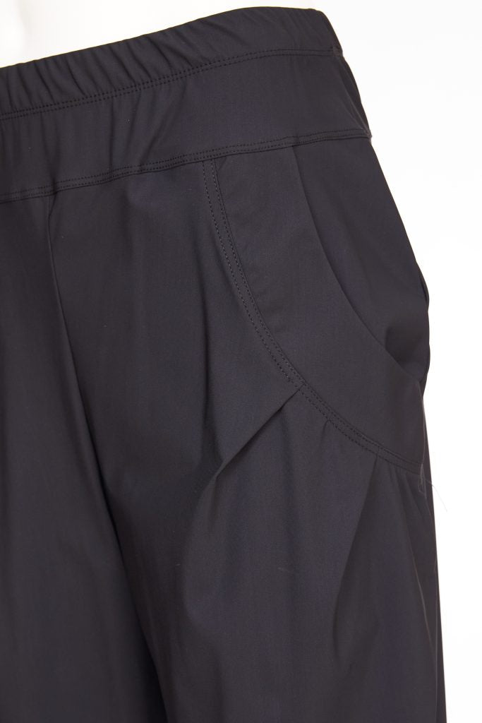 Cuff Trouser in Black