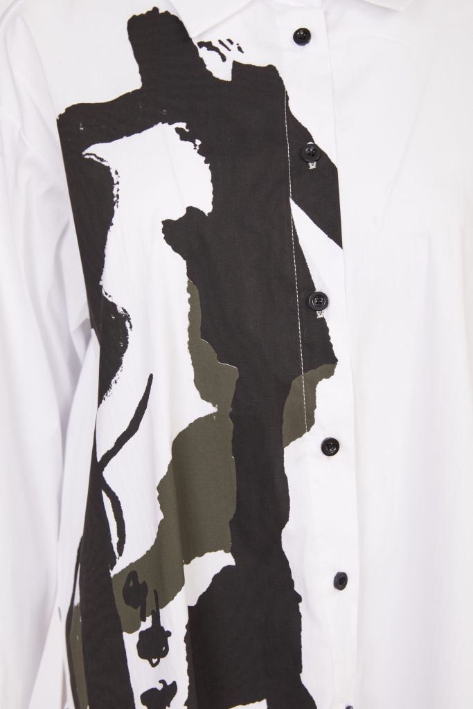 Placement Print Shirt in White/Forest