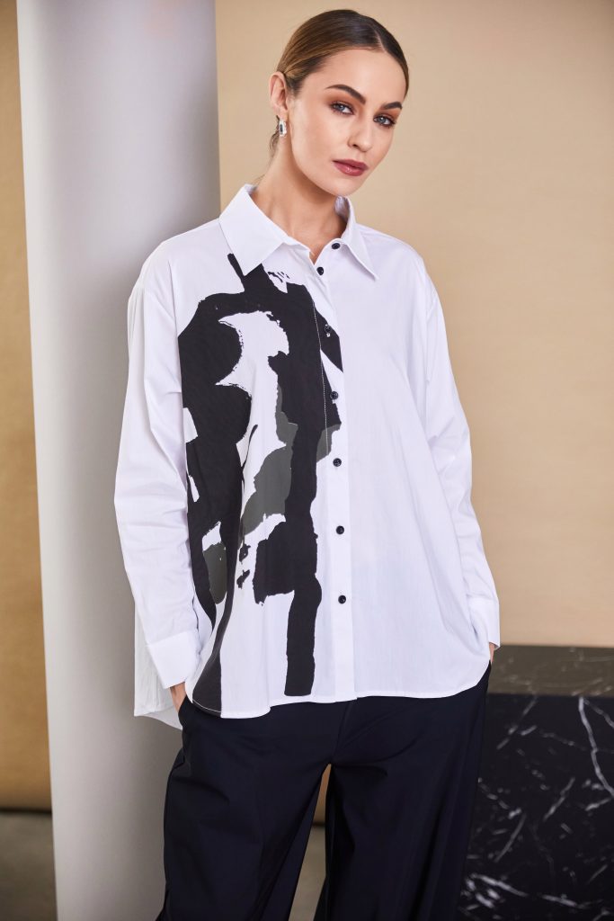 Placement Print Shirt in White/Forest