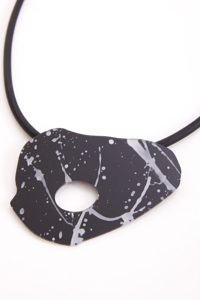 Print Abstract Block Necklace in Black/White