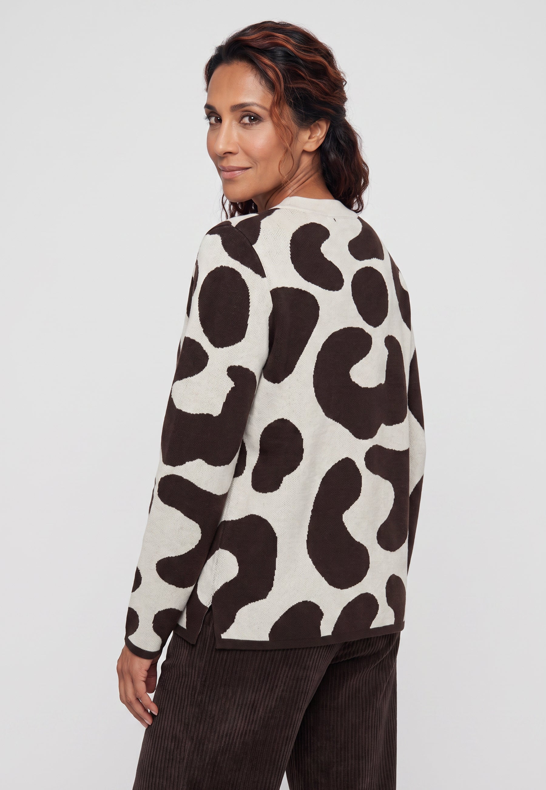 Abstract Print Pullover in Almond Beige