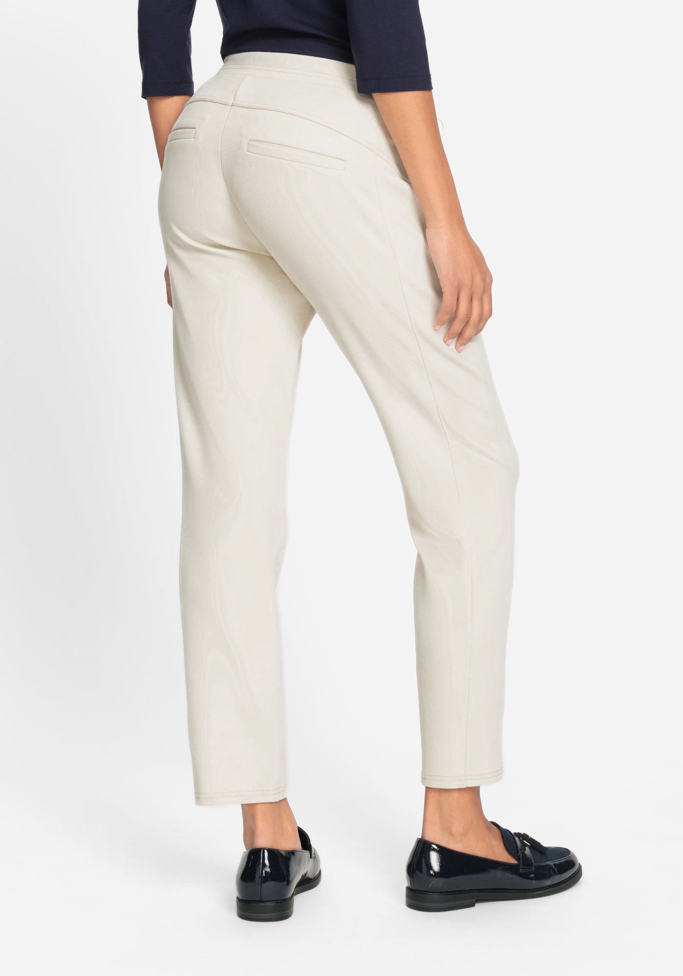 Casual Cropped Trouser in Canvas Beige