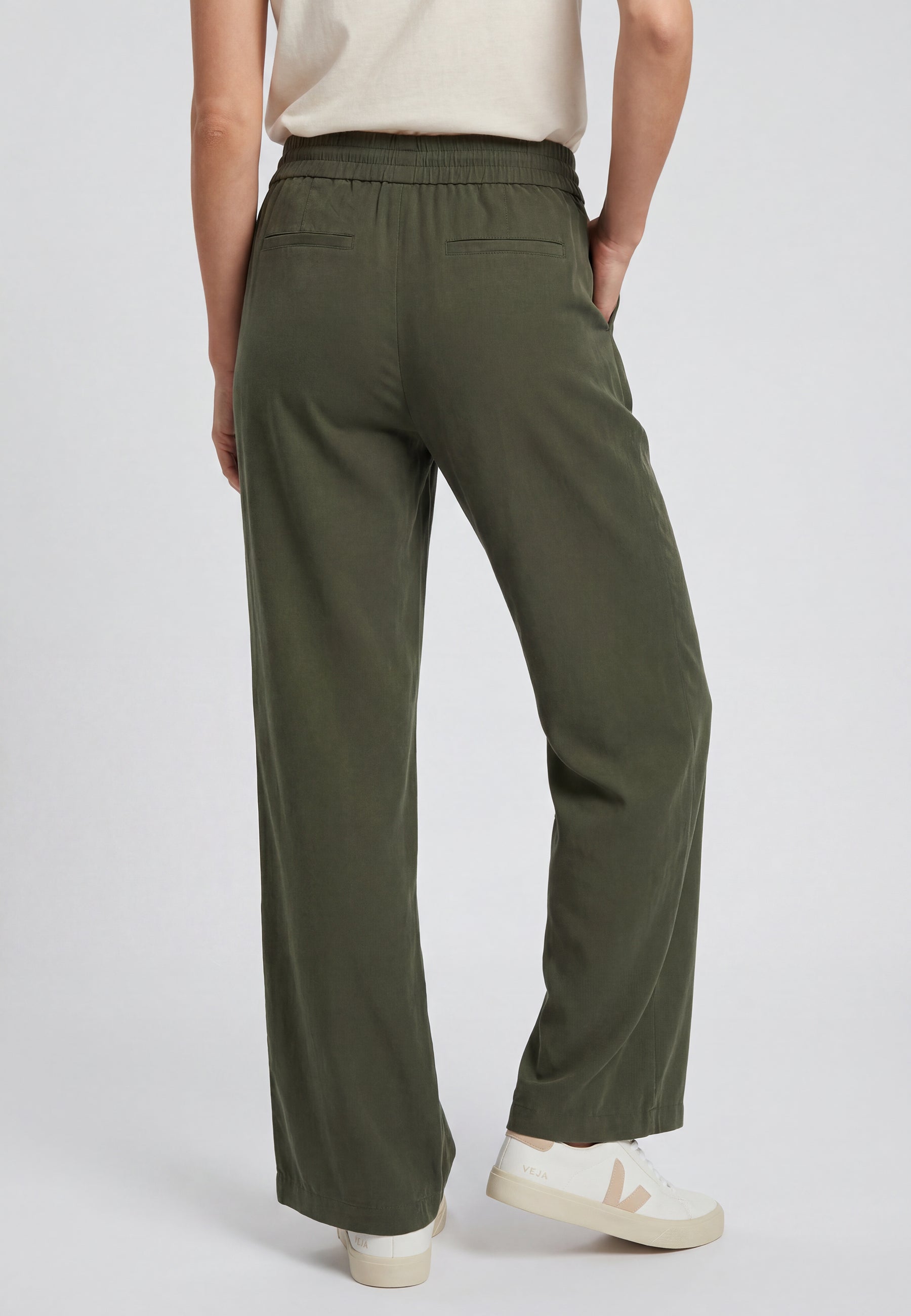 Wide Leg Pull-On Trousers in Olive Green