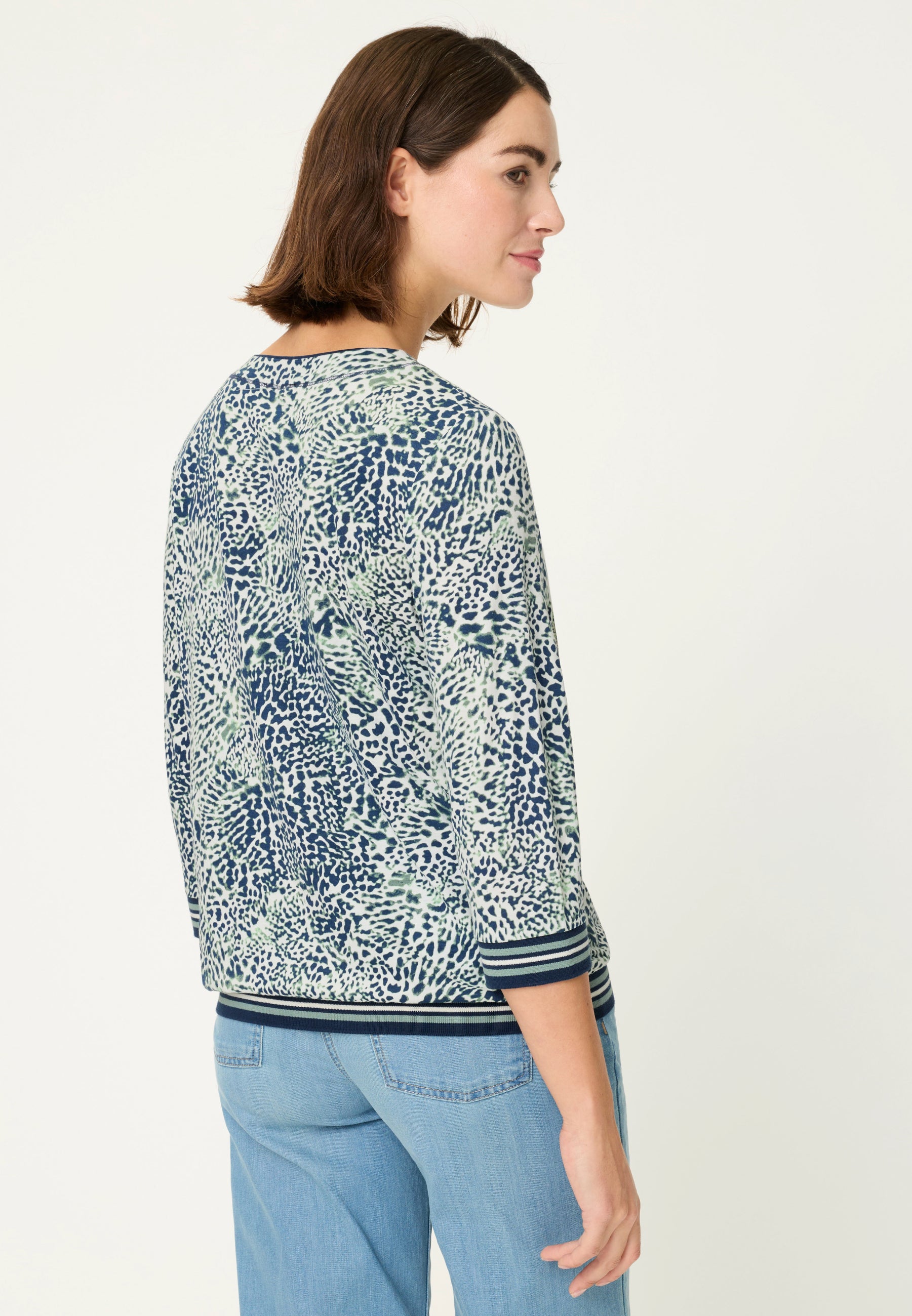 Graphic Print Top in True Navy