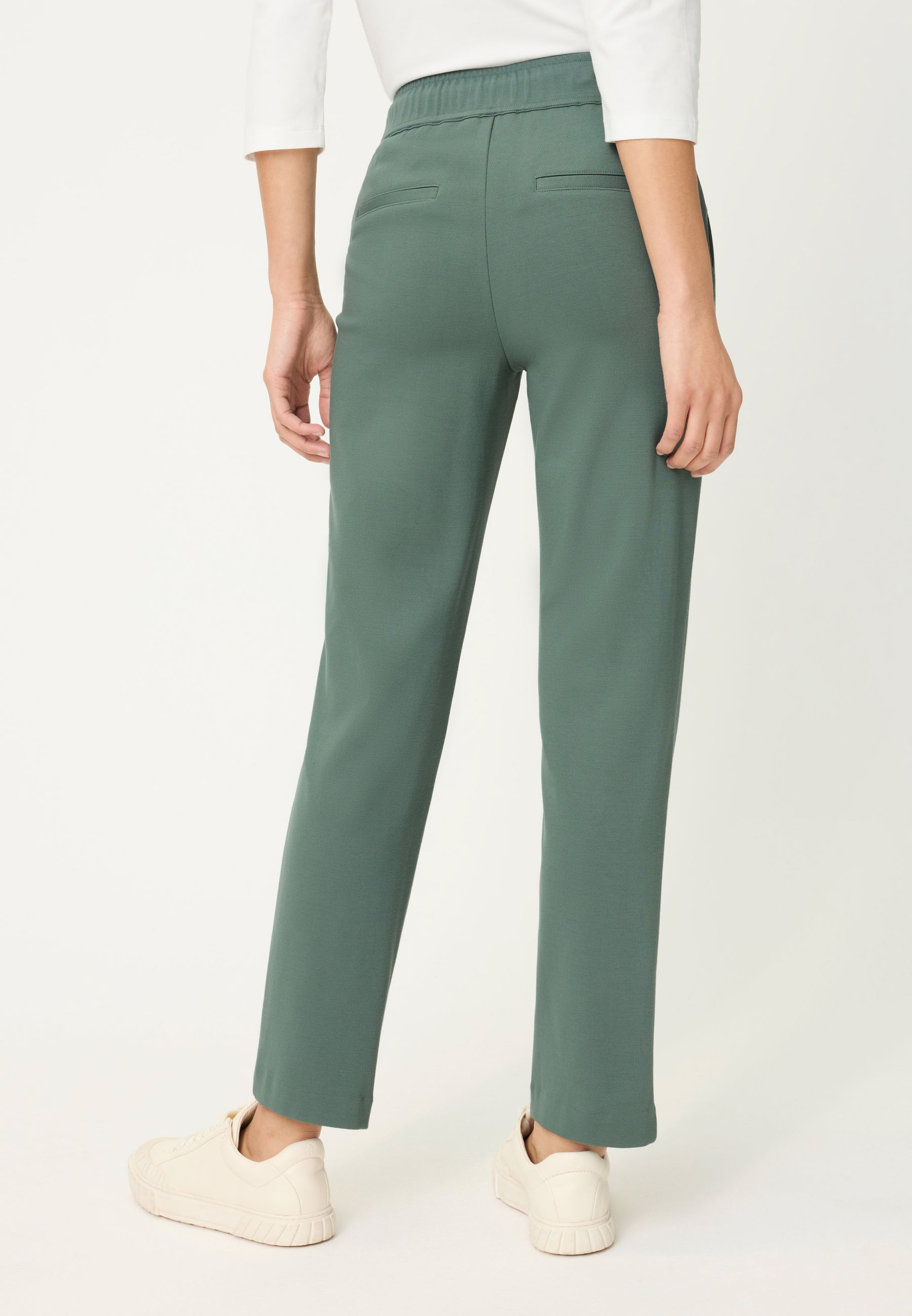 Casual Cropped Trouser in Dark Sage