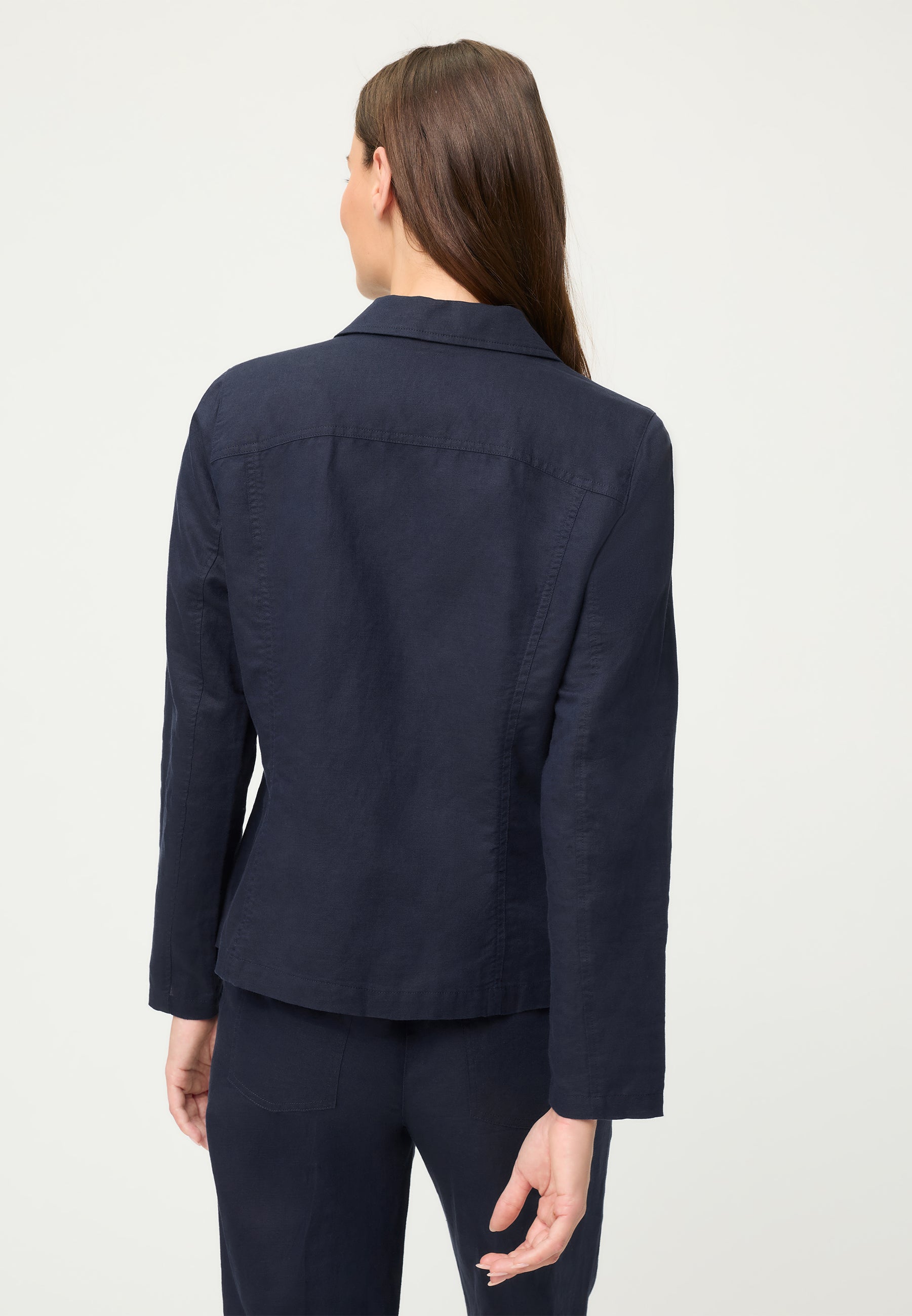 Classic Blazer in Ink Blue