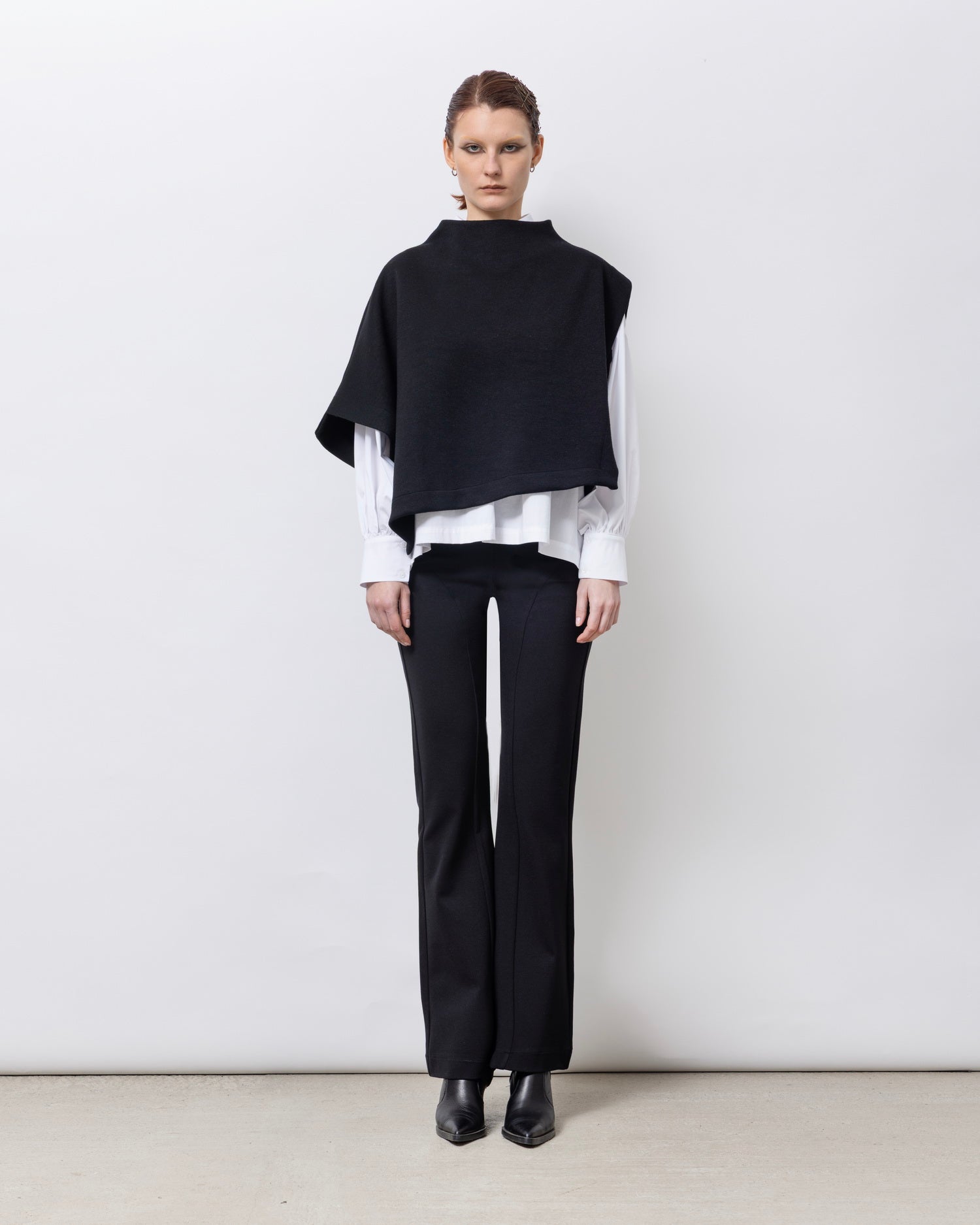 Bascoa Knit Gilet in Black