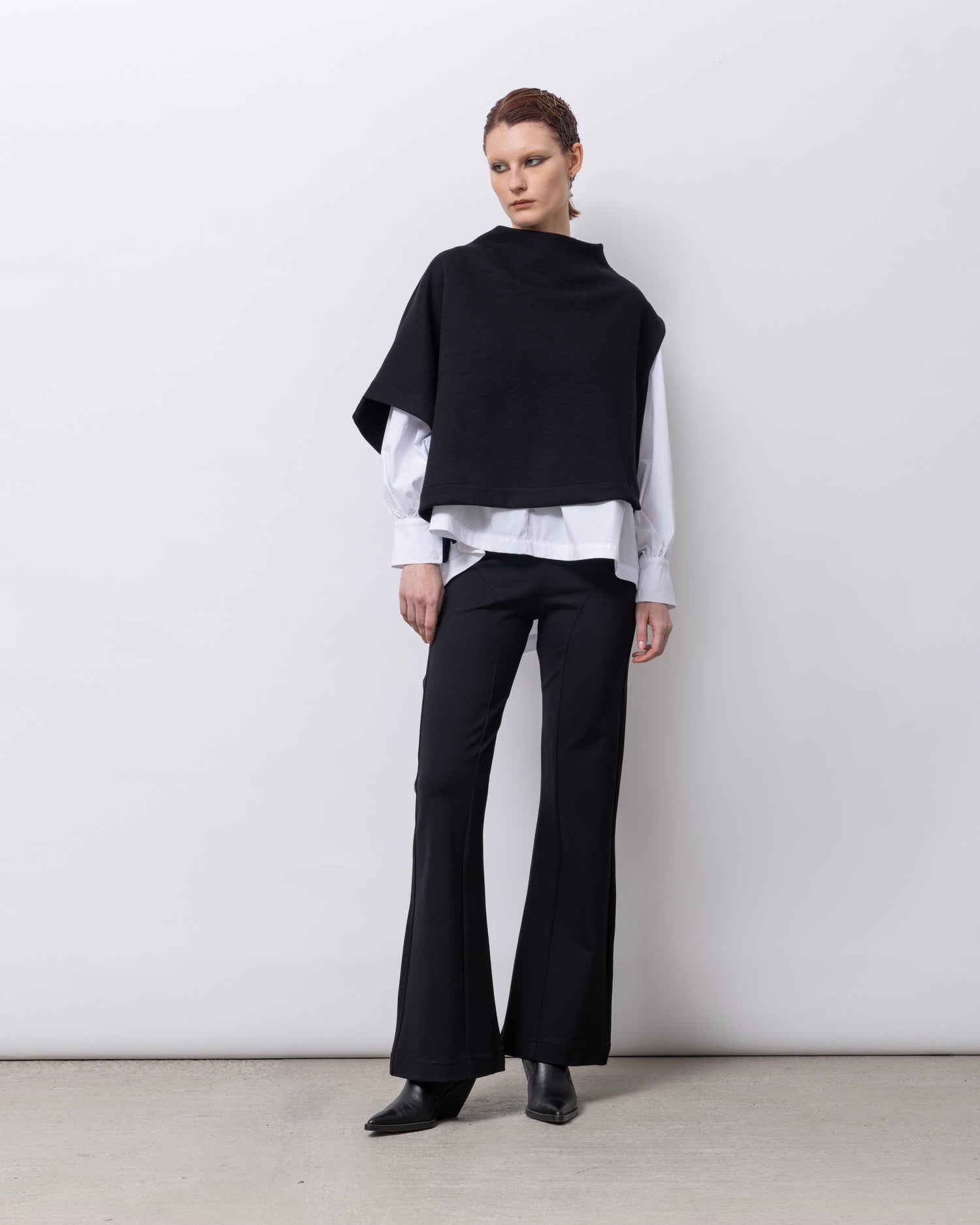 Bascoa Knit Gilet in Black