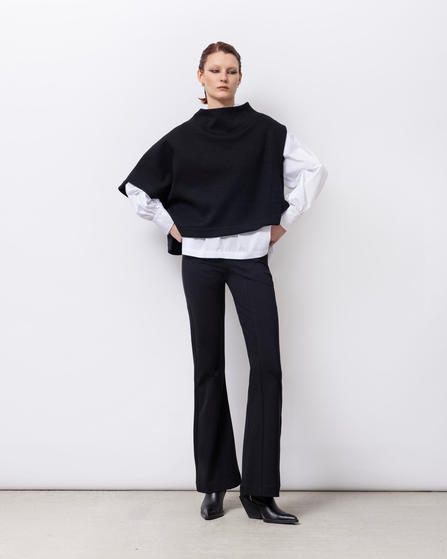 Bascoa Knit Gilet in Black