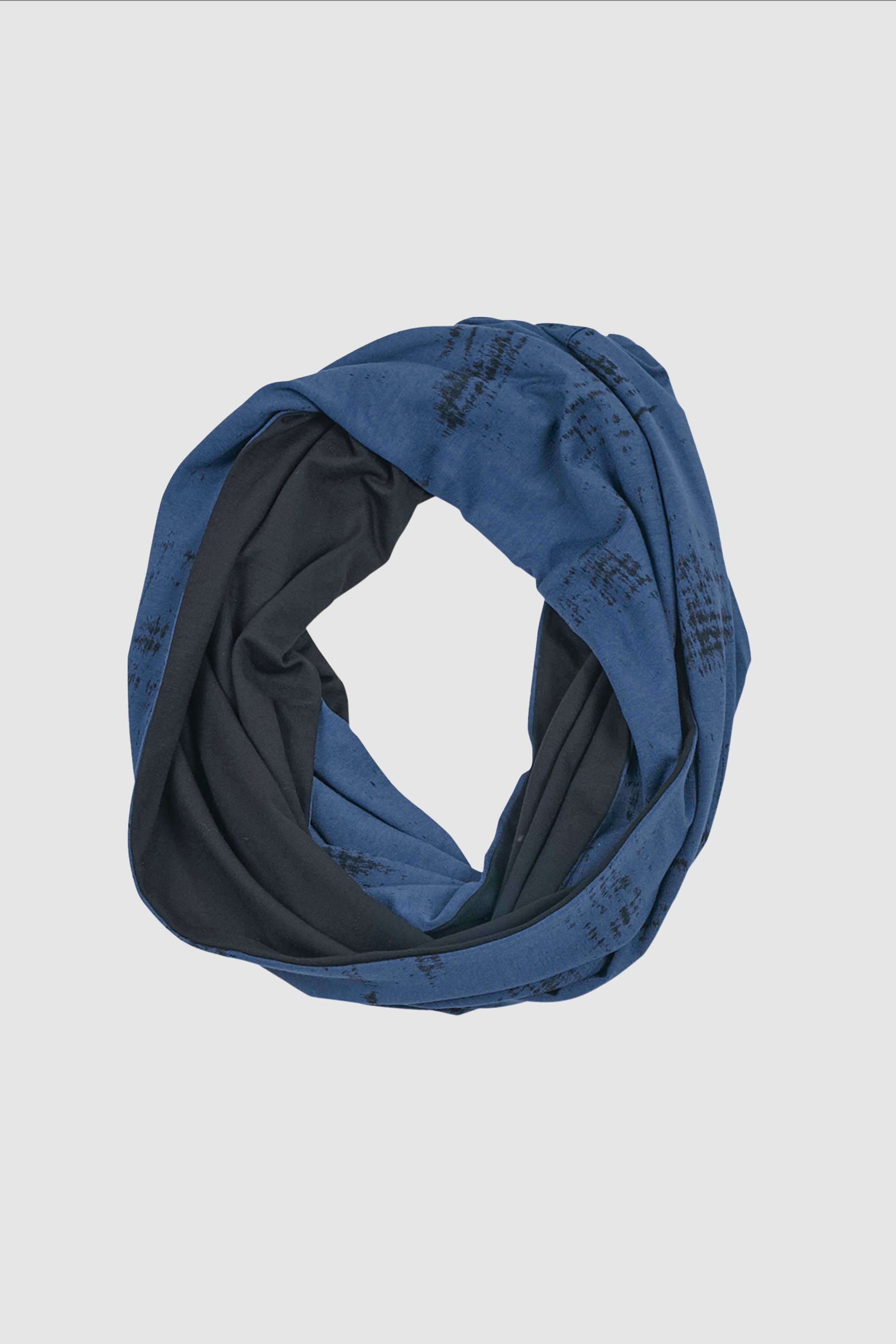 Print Scarf in Blue