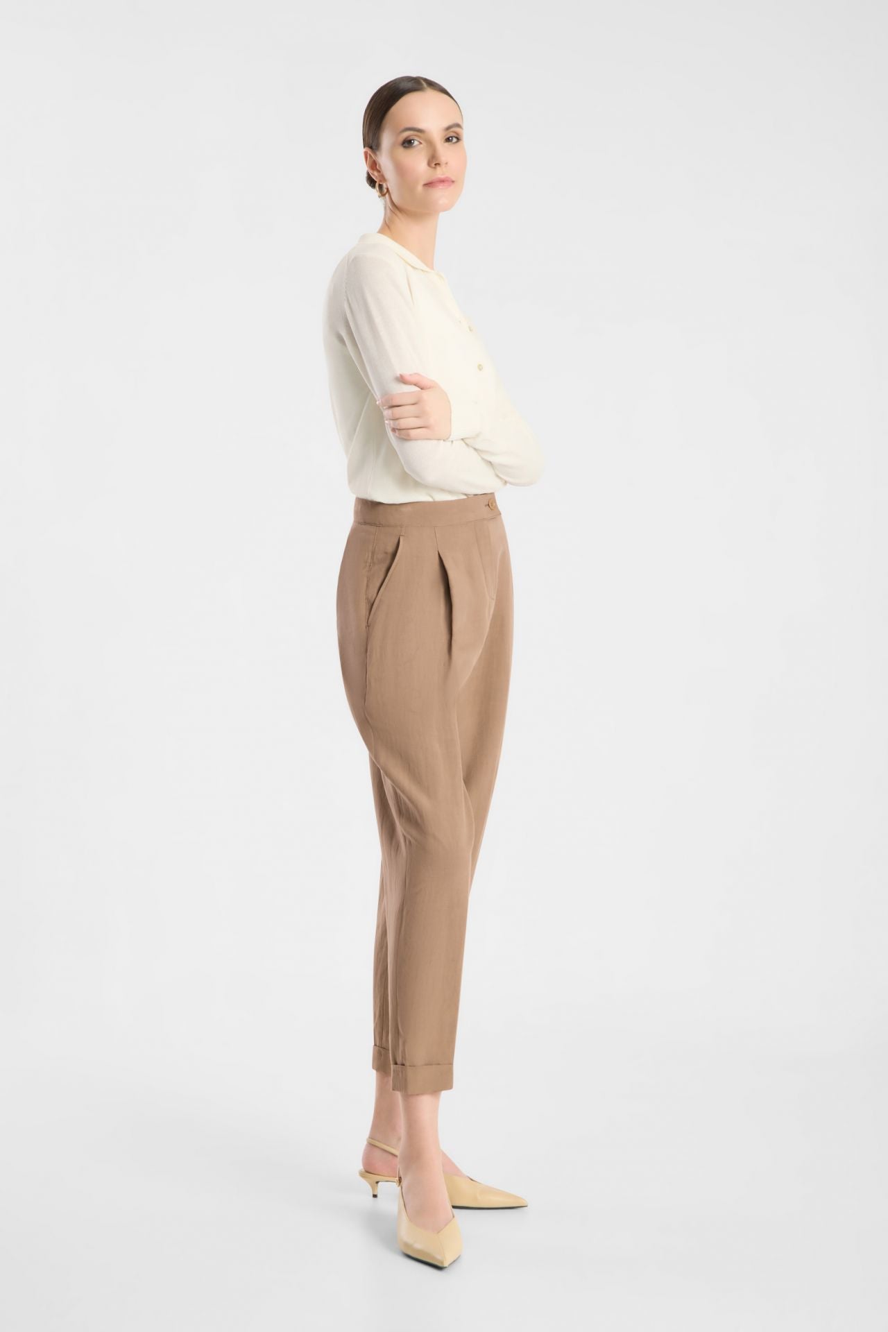 Pria 7/8 Linen Trouser in Toffee