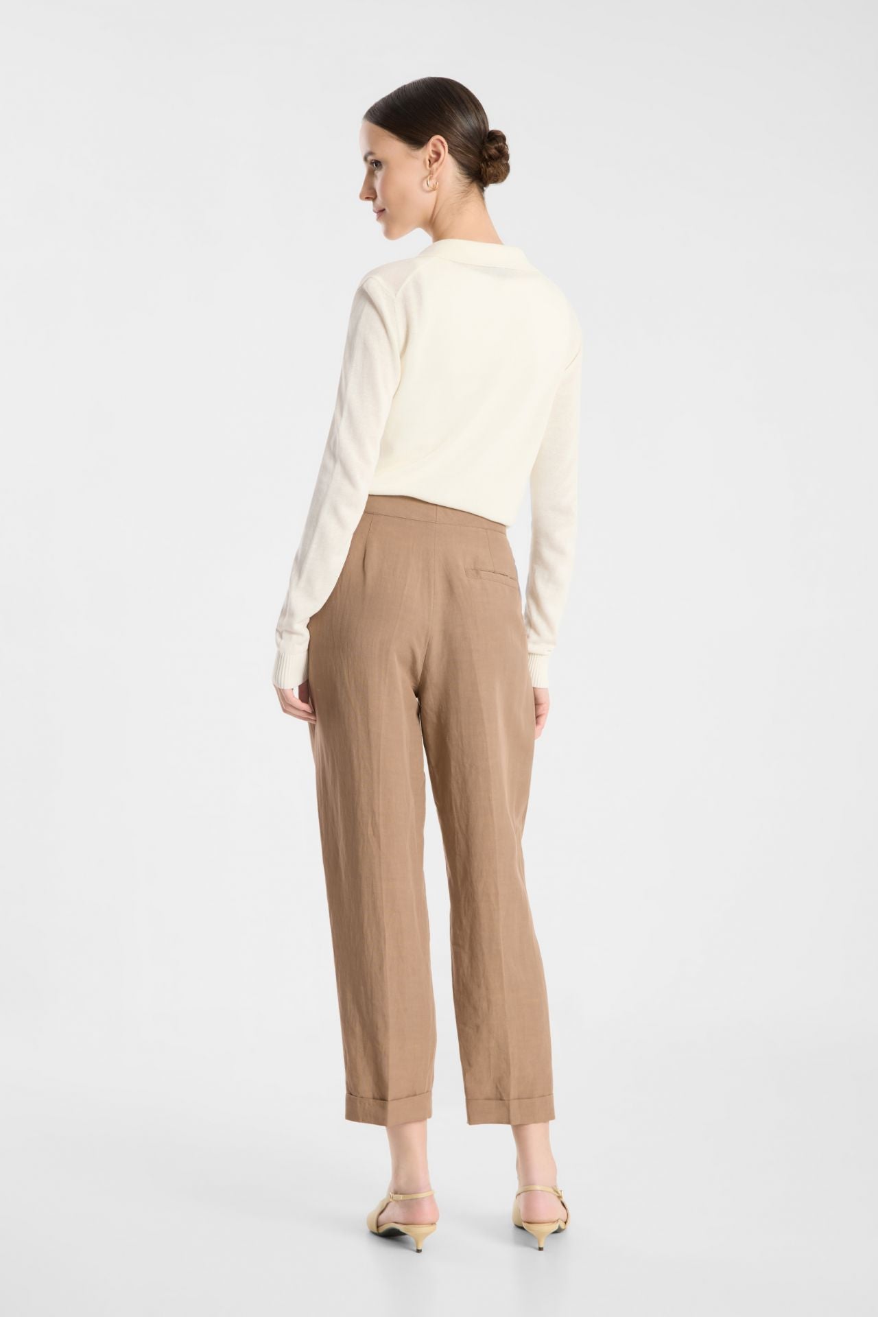 Pria 7/8 Linen Trouser in Toffee