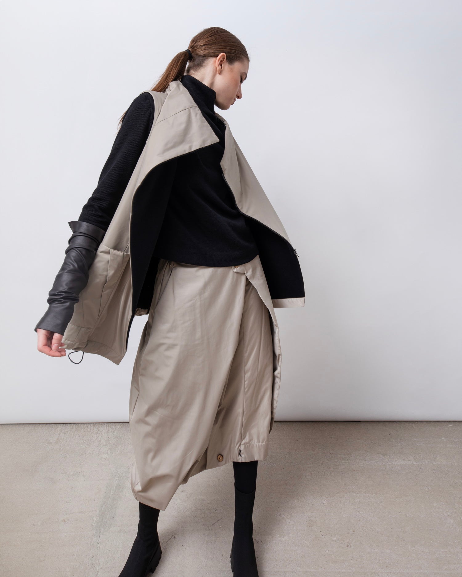 Planis Skirt in Greige