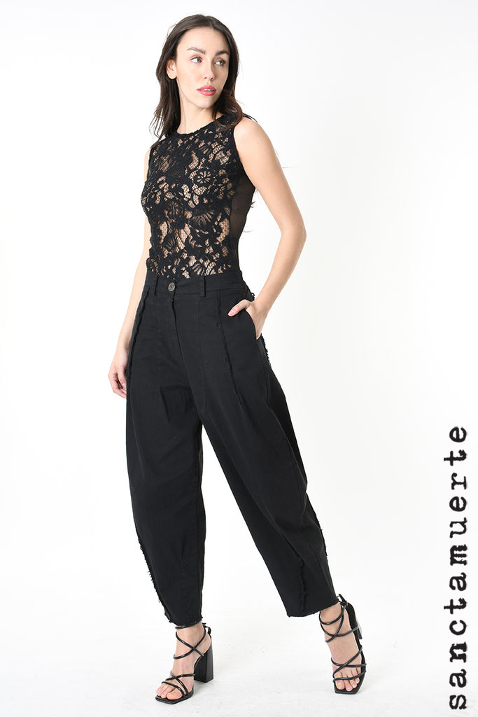 Wide Fit Trouser in Black