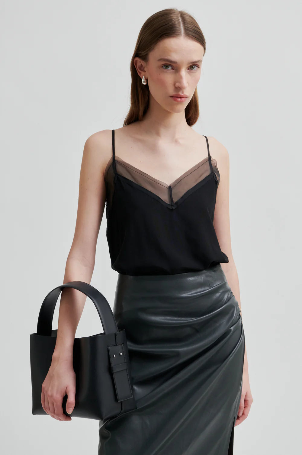 Seerie Skirt in Black Sand