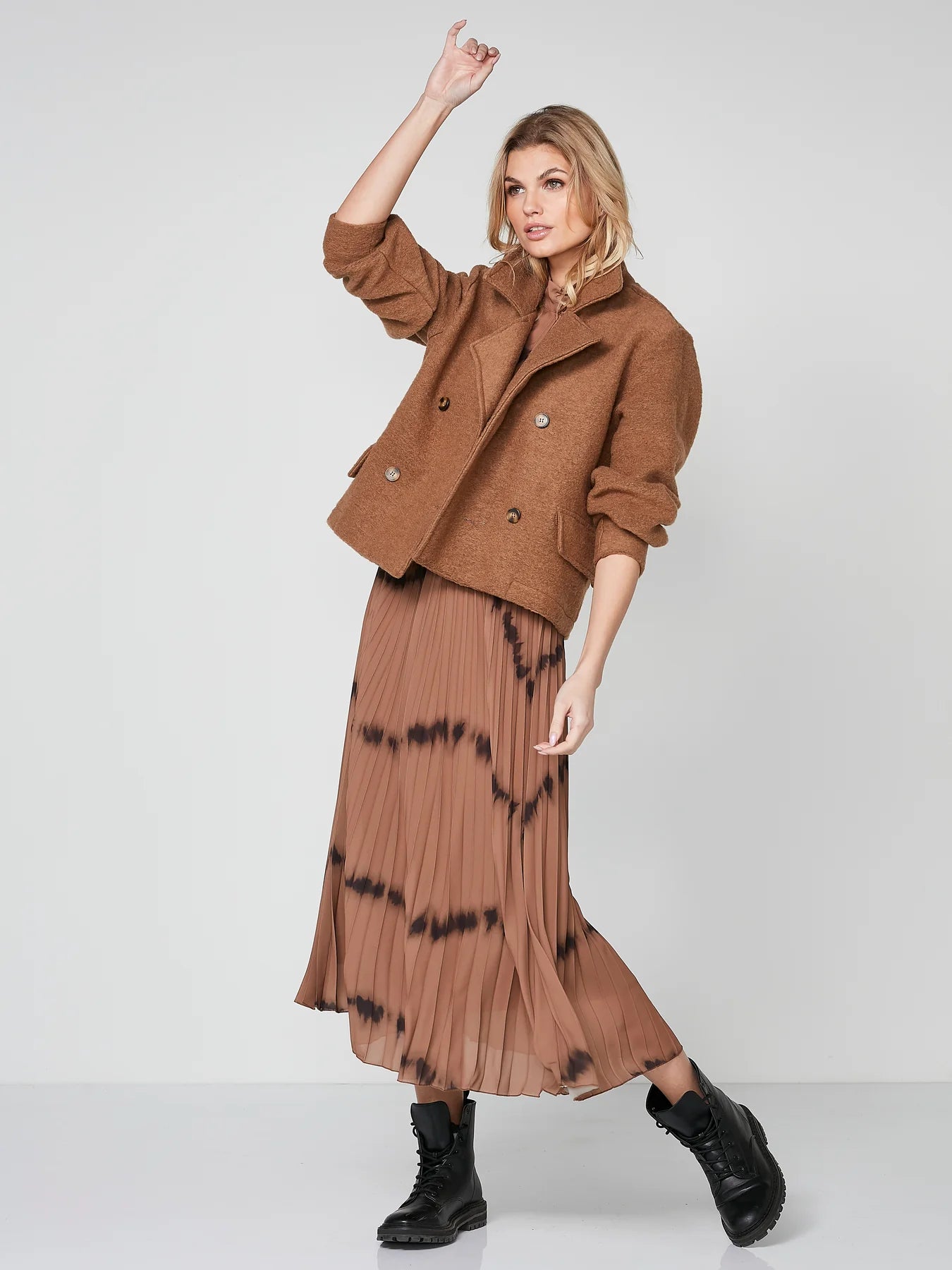 Rigmor Pleated Skirt in Toffee Brown Mix