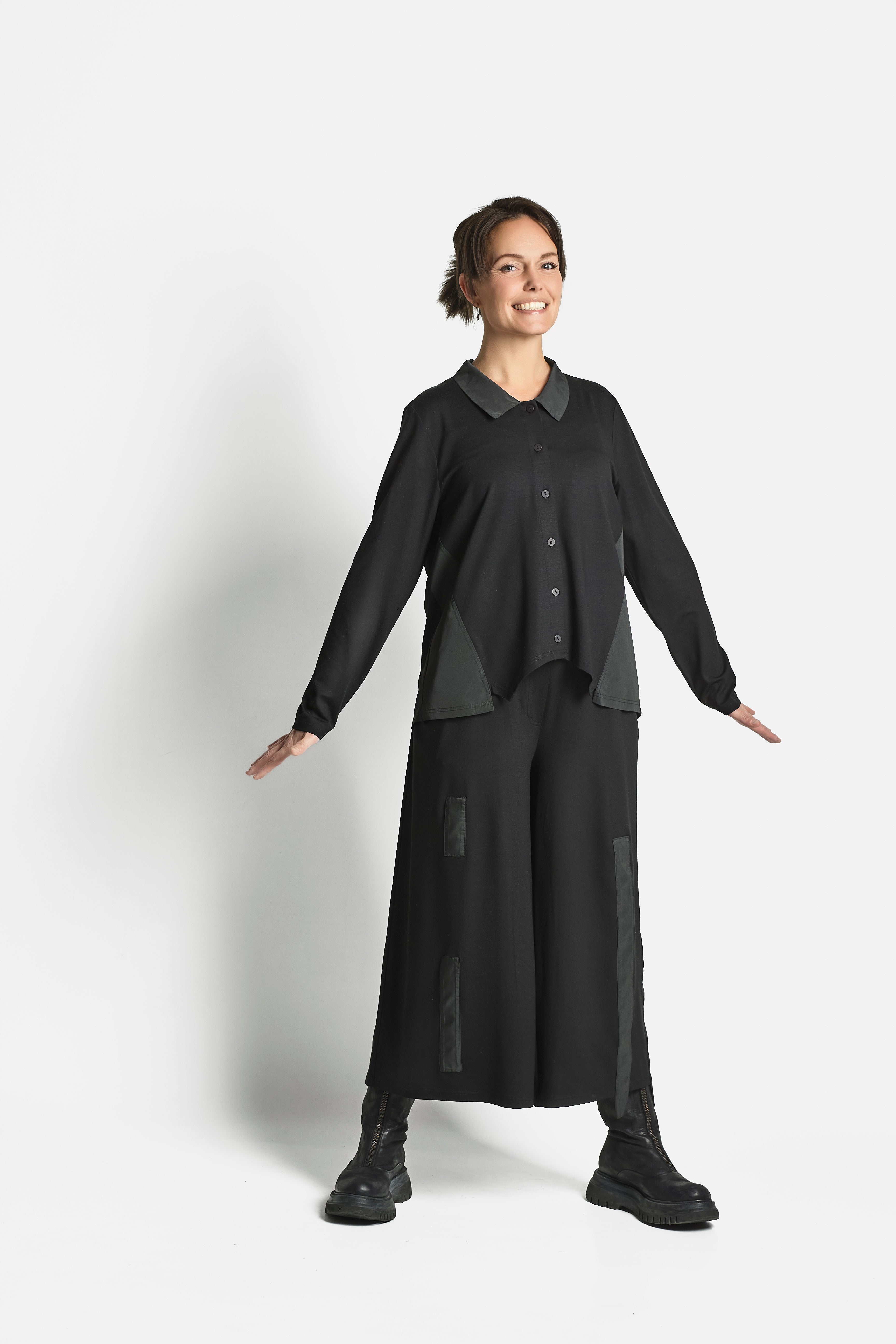 Print Tab Detail Trousers in Plain Black