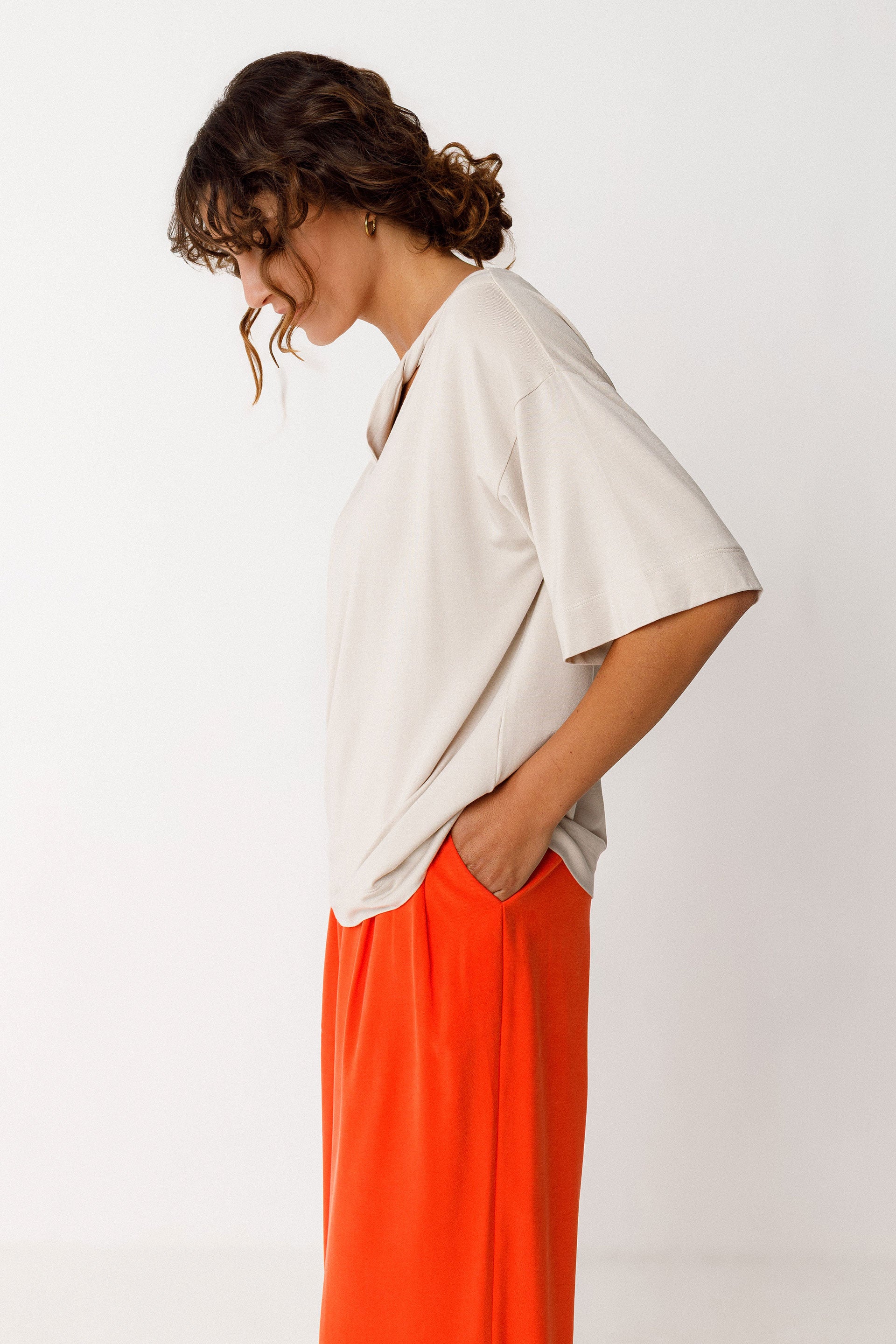 Amara T-Shirt in Beige
