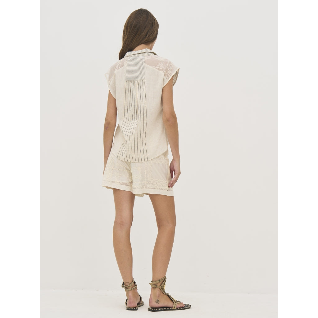 Denia Top in Bone Mix