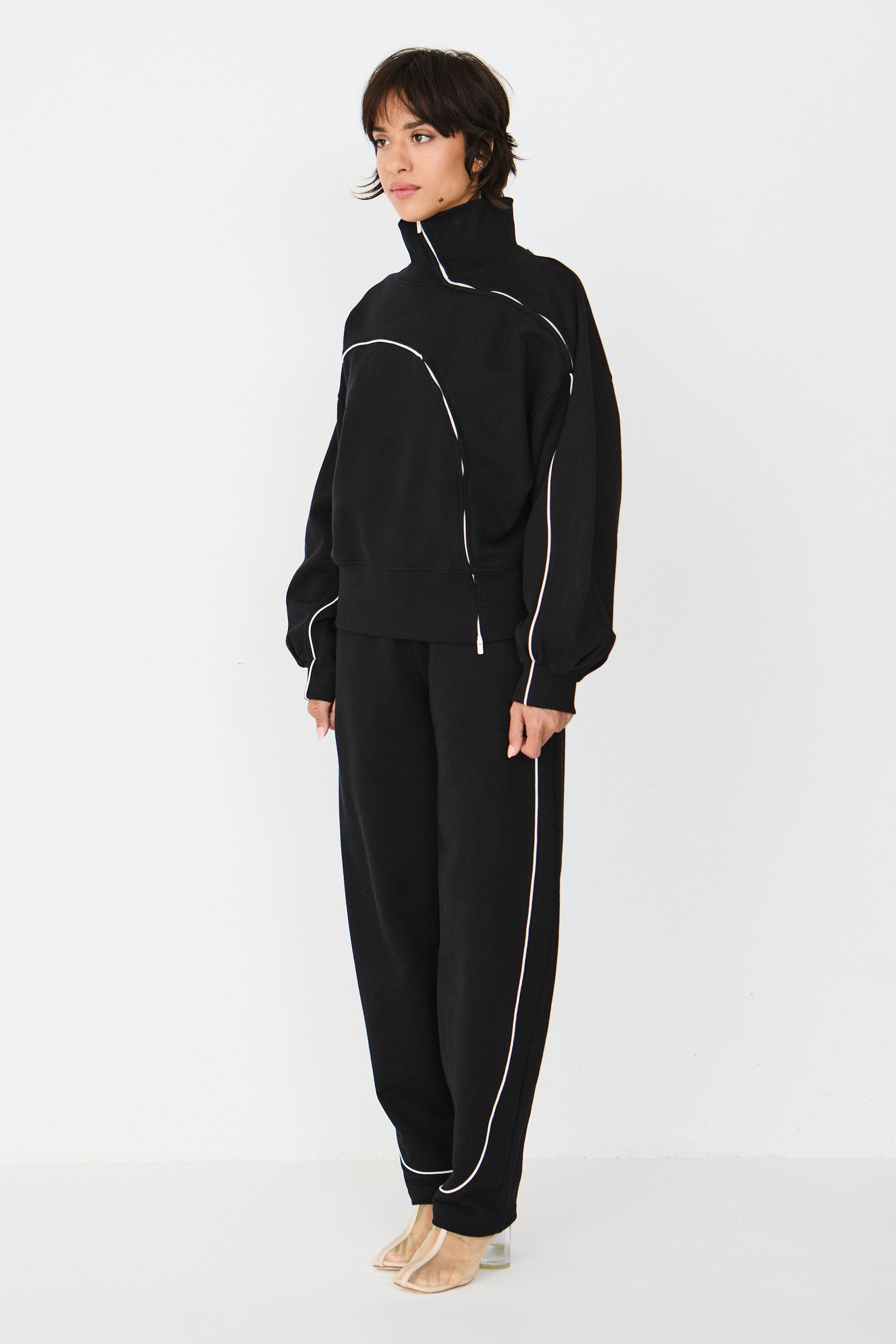 Elisene-Gots Sweatshirt in Black