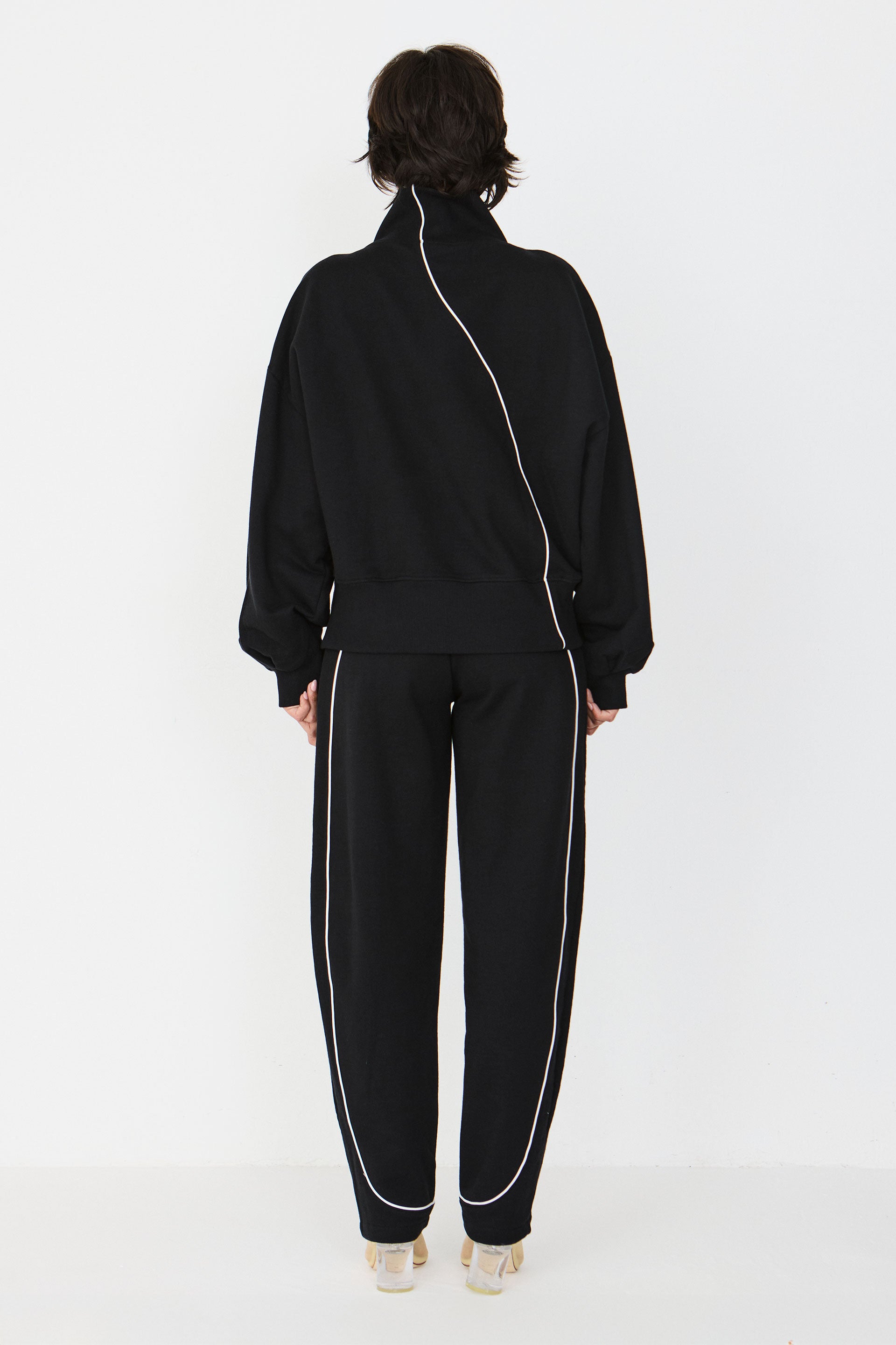 Elisene-Gots Sweatshirt in Black