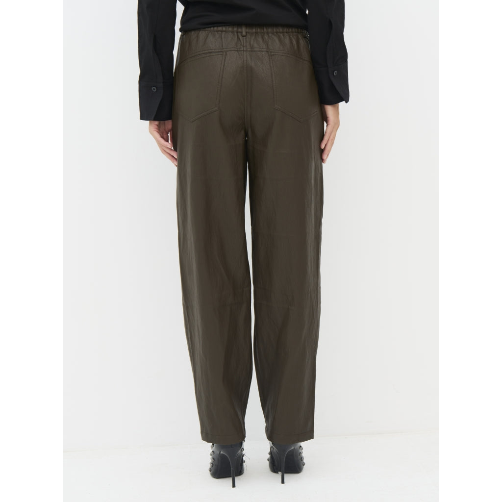 Emeline Trousers in Brown