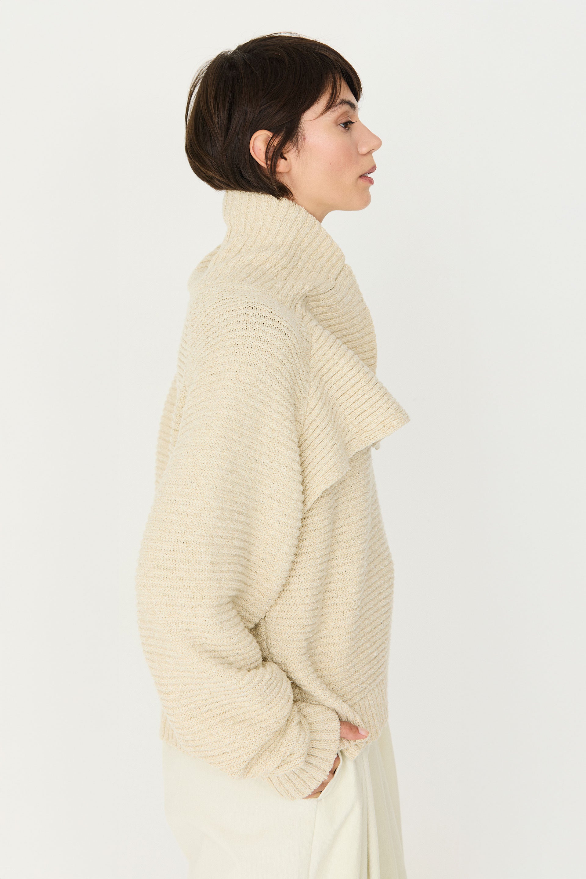Estebeni Sweater in Crème