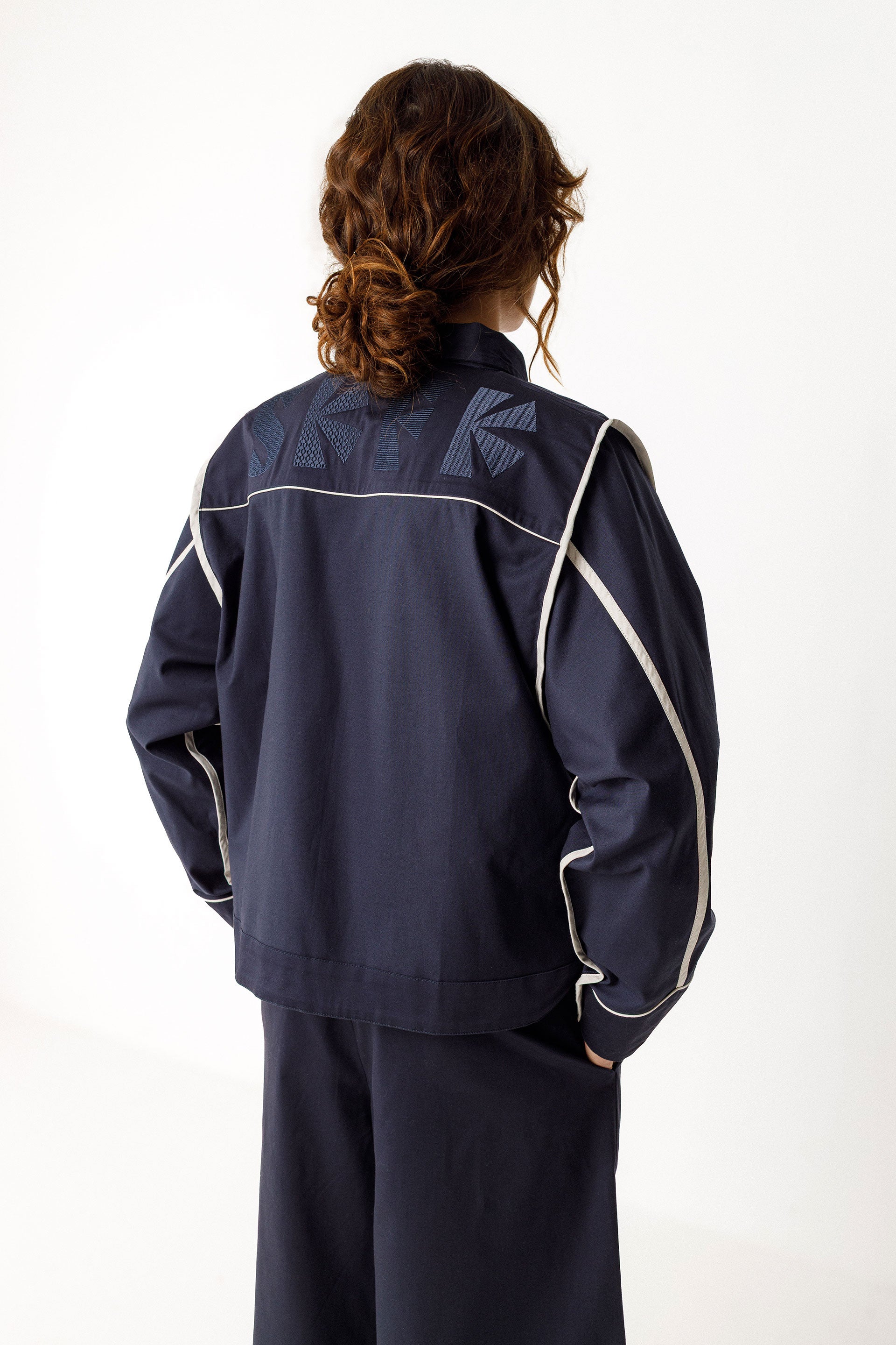 Haltsu-Gots Jacket in Navy