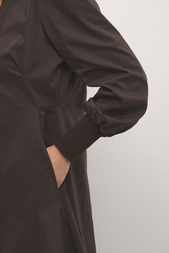 Antoinett Rib Dress in Demitasse Brown