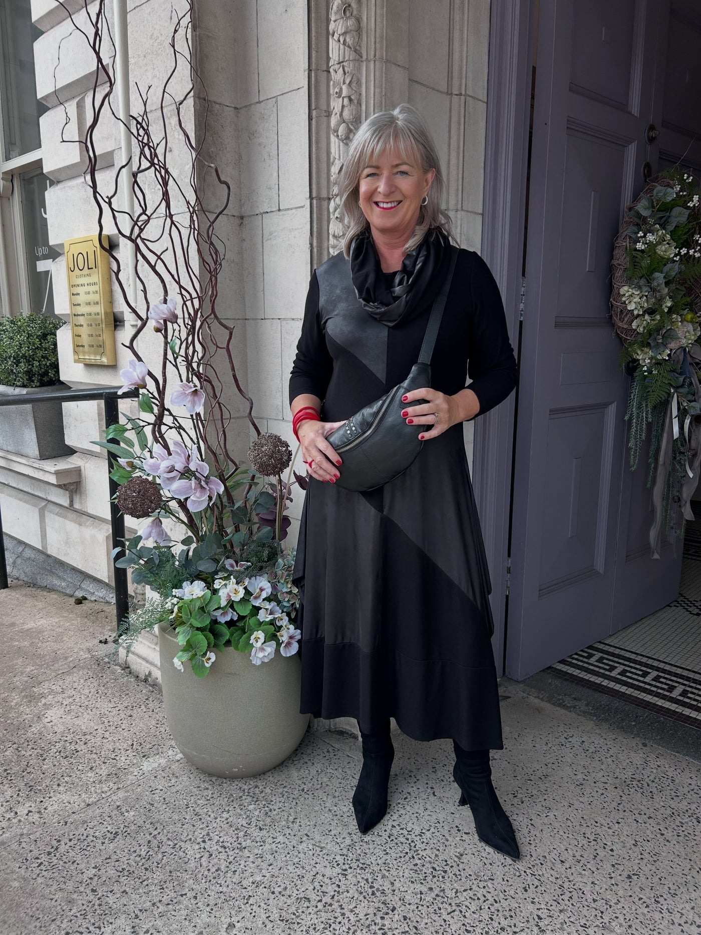 Joli Clothing is a Ladies Clothes Shop / Clothes Boutique situated in Ballyclare and sees customers from Belfast, Lisburn, Newtownards, Bangor, Antrim, Ballymena, Coleraine, Magherafelt and beyond.