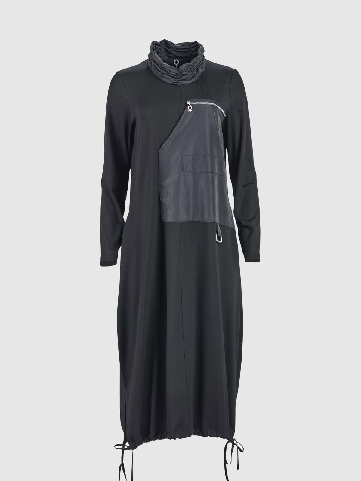Joli Clothing is a Ladies Clothes Shop / Clothes Boutique situated in Ballyclare and sees customers from Belfast, Lisburn, Newtownards, Bangor, Antrim, Ballymena, Coleraine, Magherafelt and beyond.