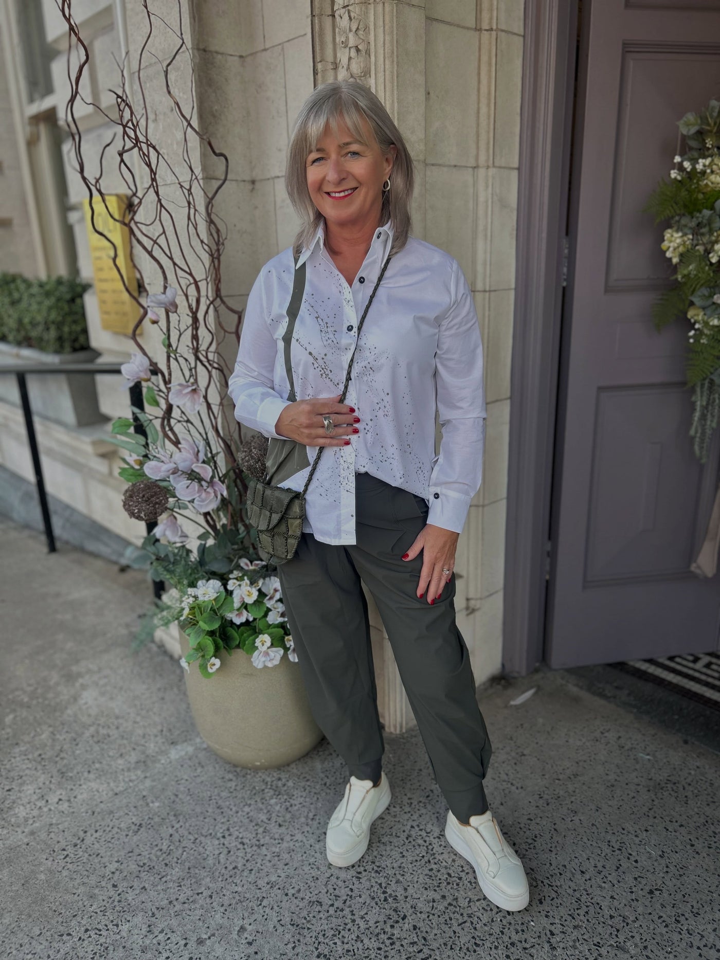Joli Clothing is a Ladies Clothes Shop / Clothes Boutique situated in Ballyclare and sees customers from Randalstown, Toomebridge, Cookstown, Hillsborough, Ballymoney, Ballynahinch, Newtownards, Holywood, Dungannon and right across all areas of Northern Ireland.