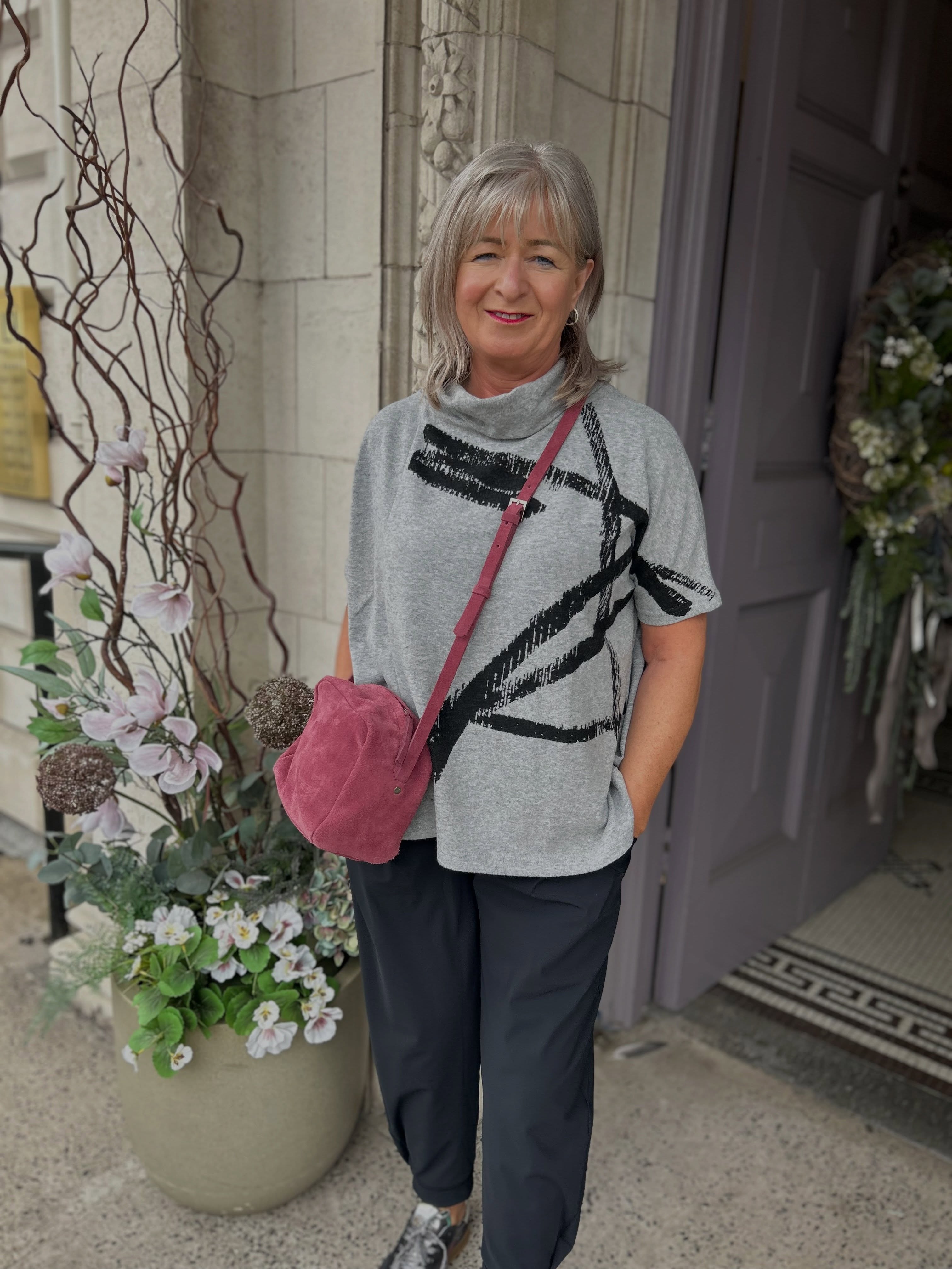 Joli Clothing is a Ladies Clothes Shop / Clothes Boutique situated in Ballyclare and sees customers from Portglenone, Moy, Carrickfergus, Larne, Ballycastle, Banbridge, Dromore and beyond.
