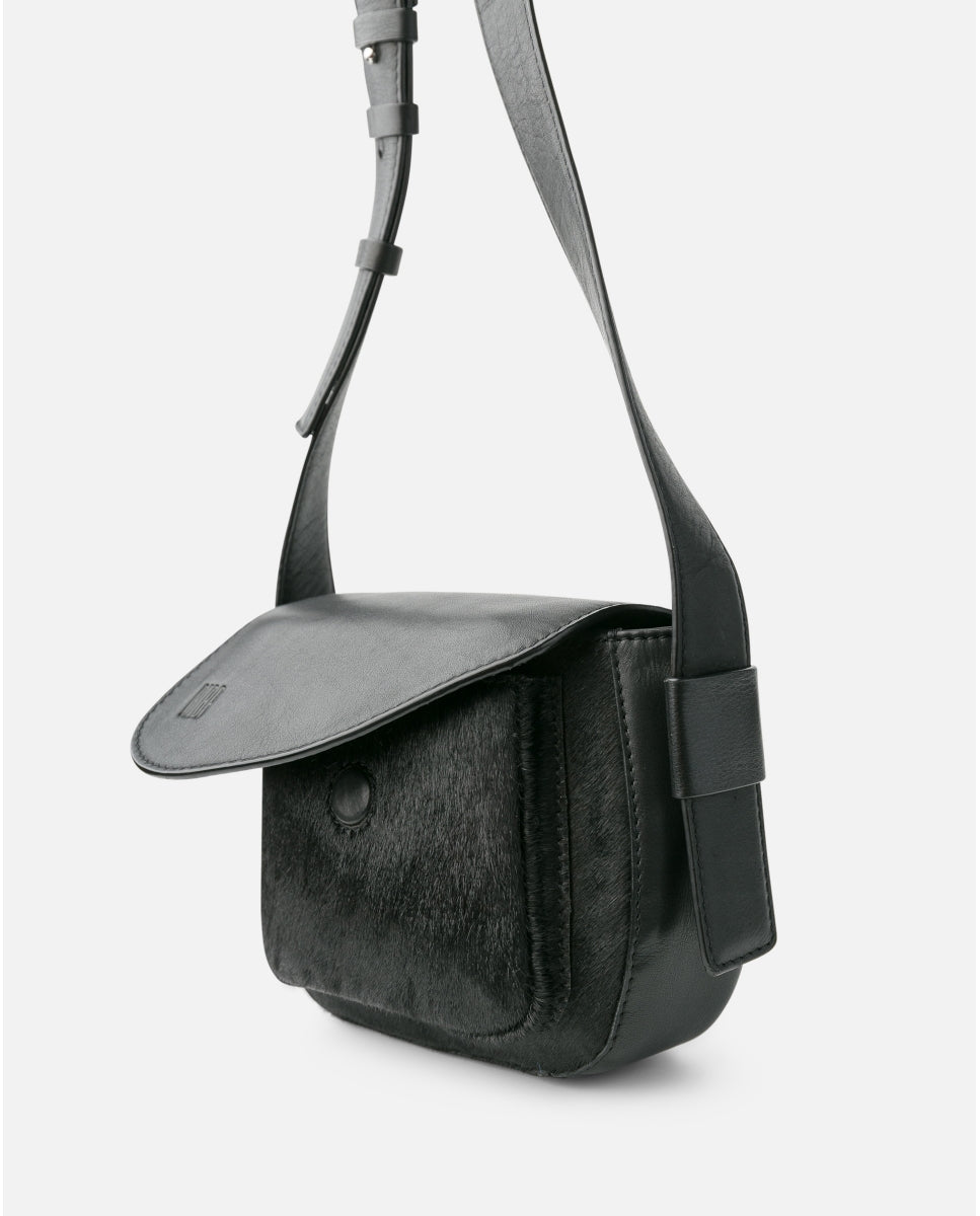 Blunt Cross Bag in Black