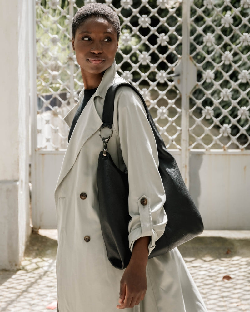 Jackpot Shoulder Bag in Black