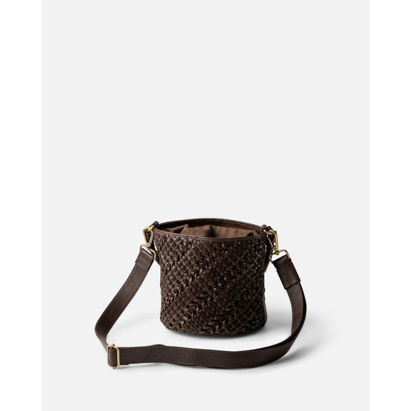 Selma Shoulder Bag in Dark Brown