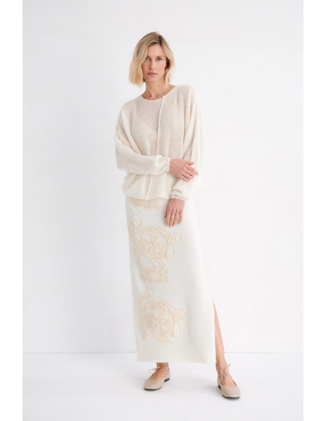 Lumen Round Neck Pullover in Ecru