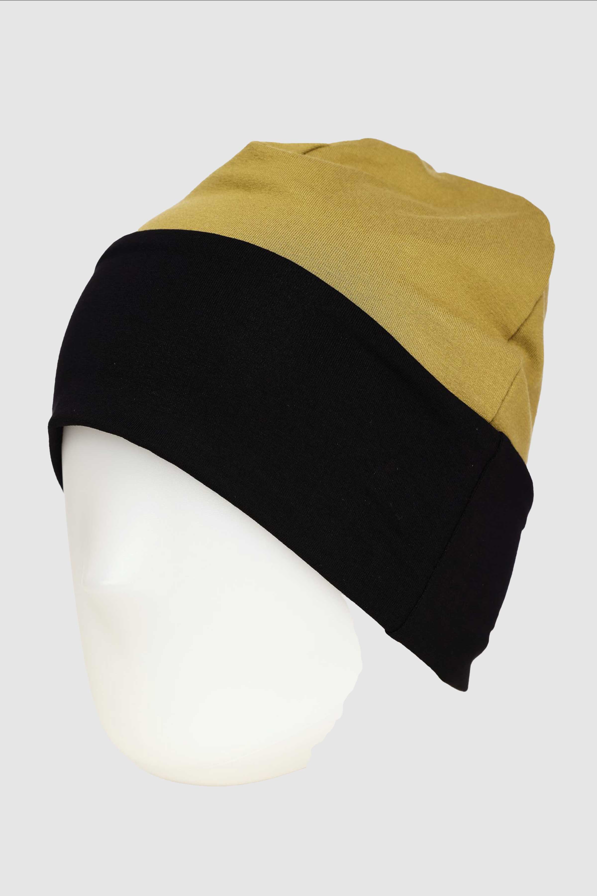 Contrast Turn Up Beanie Hat And Glove Set in Avacado/Black