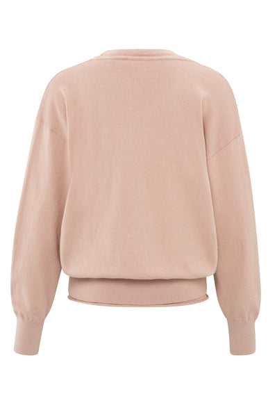 Round Neck Sweater in Dusty Pink