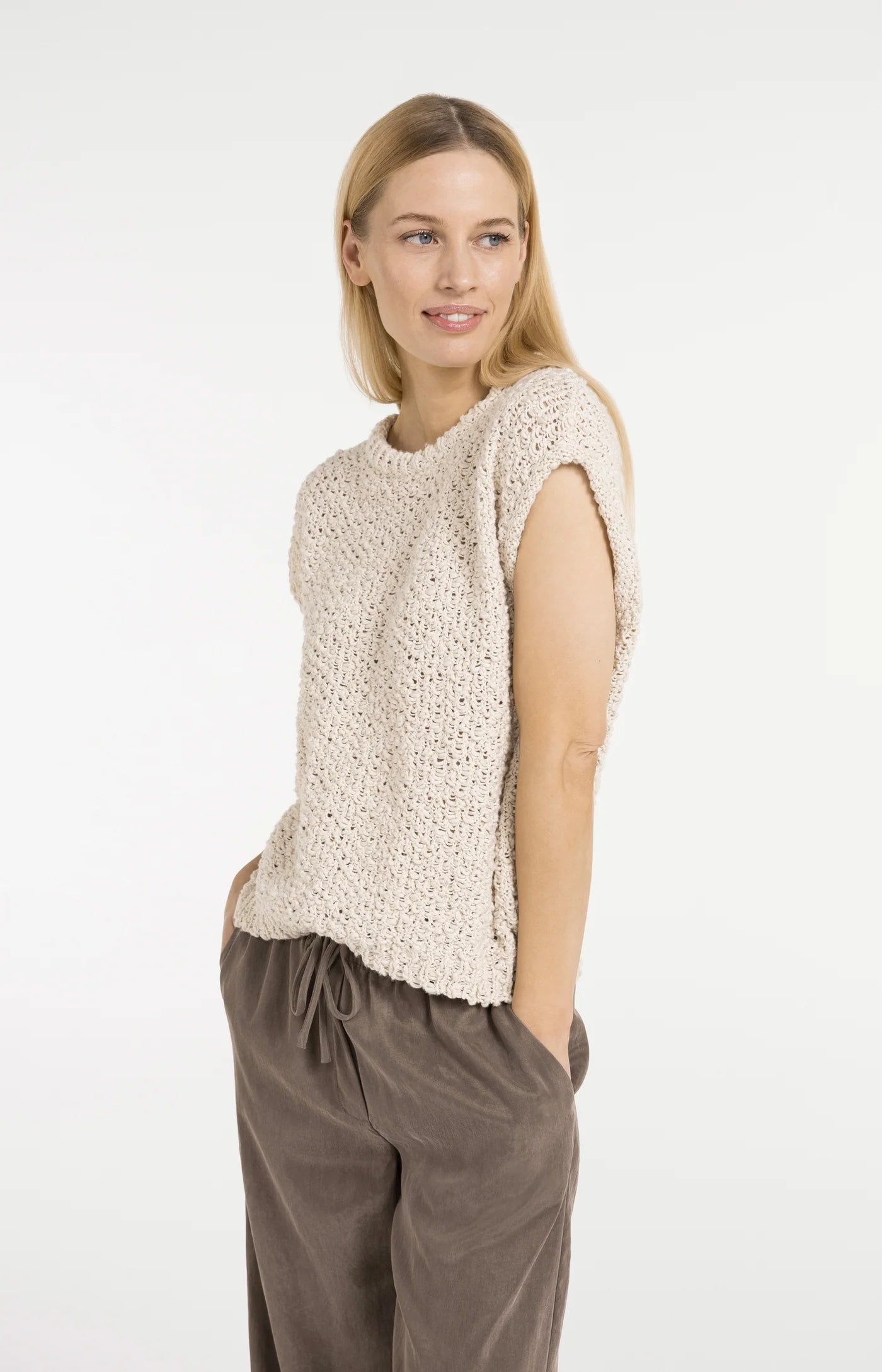 Textured Sleeveless Sweater in Cloud Creme White