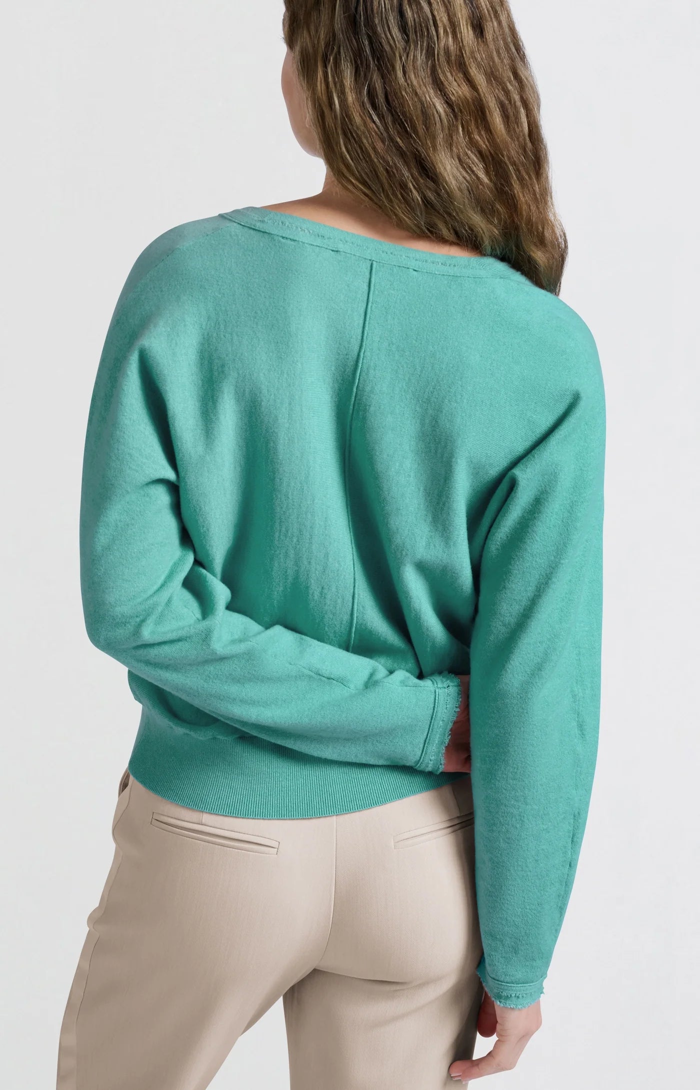 V-Neck with Detail Batwing Sweater in Pool Blue